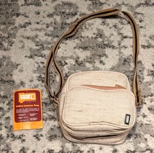Vintage 70s Camera Bag  Canvas Weave Crem Foto One